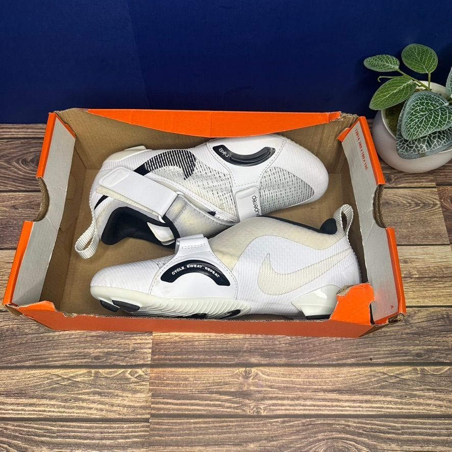 Nike Nike Superrep Cycle Shoes Women's Size 6 NWT *IN BOX* White Size US 6 / IT 36 - 1 Thumbnail