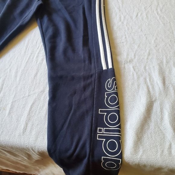 Adidas Adidas Logo on Pant Leg Sz. L Sweatpants Joggers Size US 34 / EU 50 - 2 Thumbnail