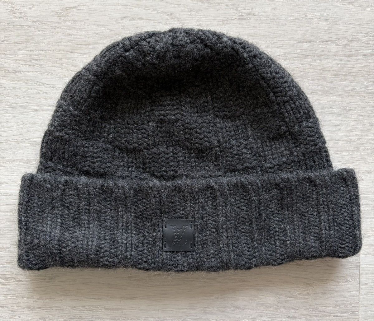 Louis Vuitton LV cashmere beanie Size ONE SIZE - 1 Thumbnail