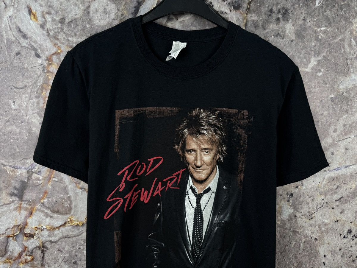 Vintage eBay: Rod Stewart Tour T-Shirt Black Graphic Band Concert Size US L / EU 52-54 / 3 - 4 Thumbnail