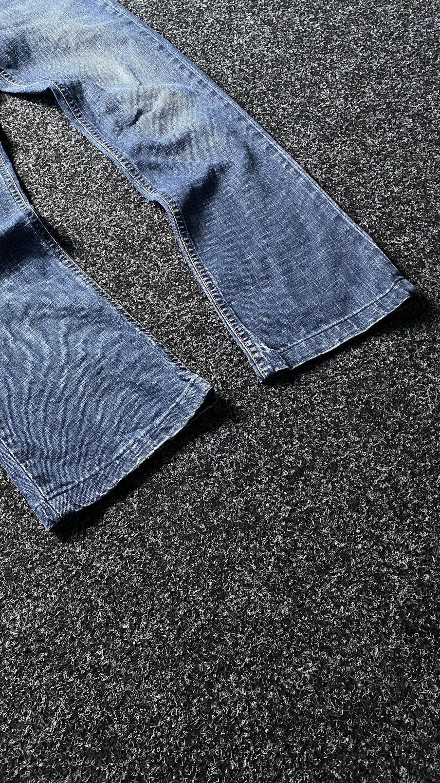 Levi's × Vintage Vintage 545 Flared Levi's Y2K Jeans Japanese style Size 28" / US 6 / IT 42 - 4 Thumbnail