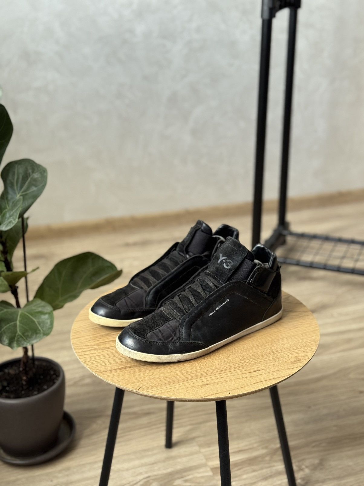adidas gazelle silver green womens Y-3 Kuro Superstar US 10 main image 1