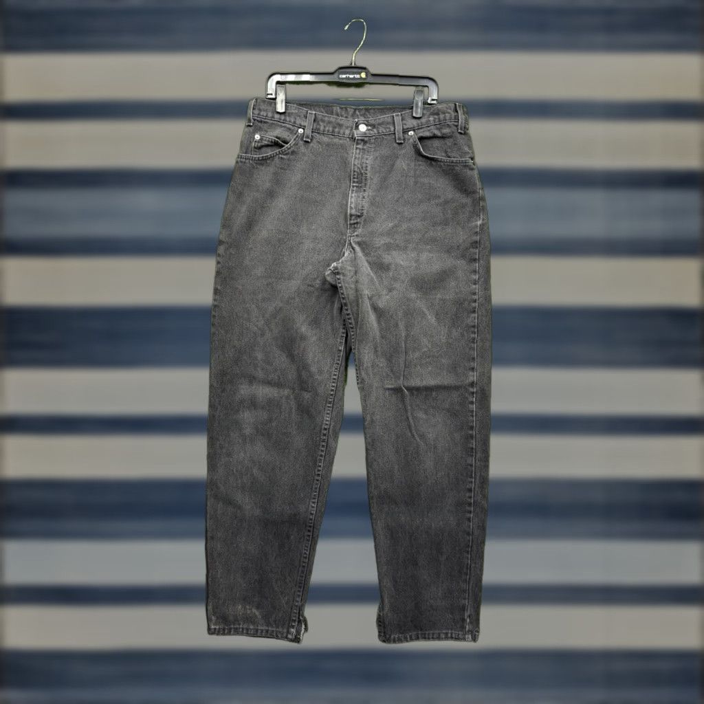 Levi's VINTAGE Levi's 560 Jeans Mens 36x32 Black Denim Tapered Leg Relaxed Fit 5-Pocket Size US 36 / EU 52 - 1 Thumbnail