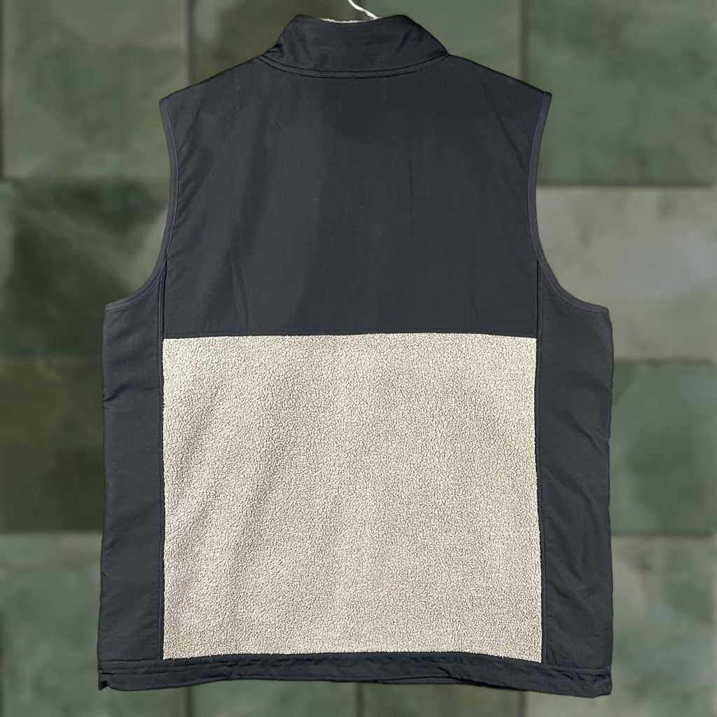 Under Armour Under Armour Vest Mens 2XL Black Gray Sherpa Fleece Full Zip Softshell Pockets Size US XXL / EU 58 / 5 - 1 Thumbnail