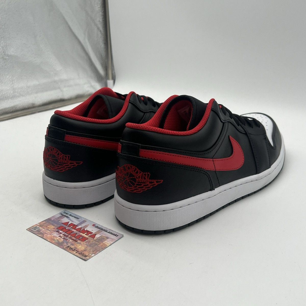 Nike Air Jordan 1 low white toe Size US 13 / EU 46 - 5 Thumbnail