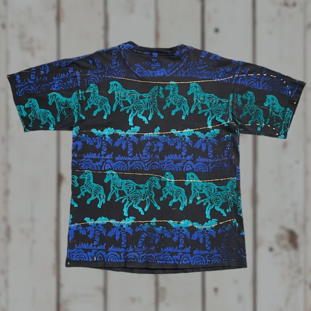 Vintage VINTAGE 90s Zebra All Over Print Shirt Men XL Black T-Shirt, 90s, Mens, XL, Vintage, Zebra, All Over Print, Shirt, Men, 90s, Black, XL Size US XL / EU 56 / 4 - 1 Thumbnail