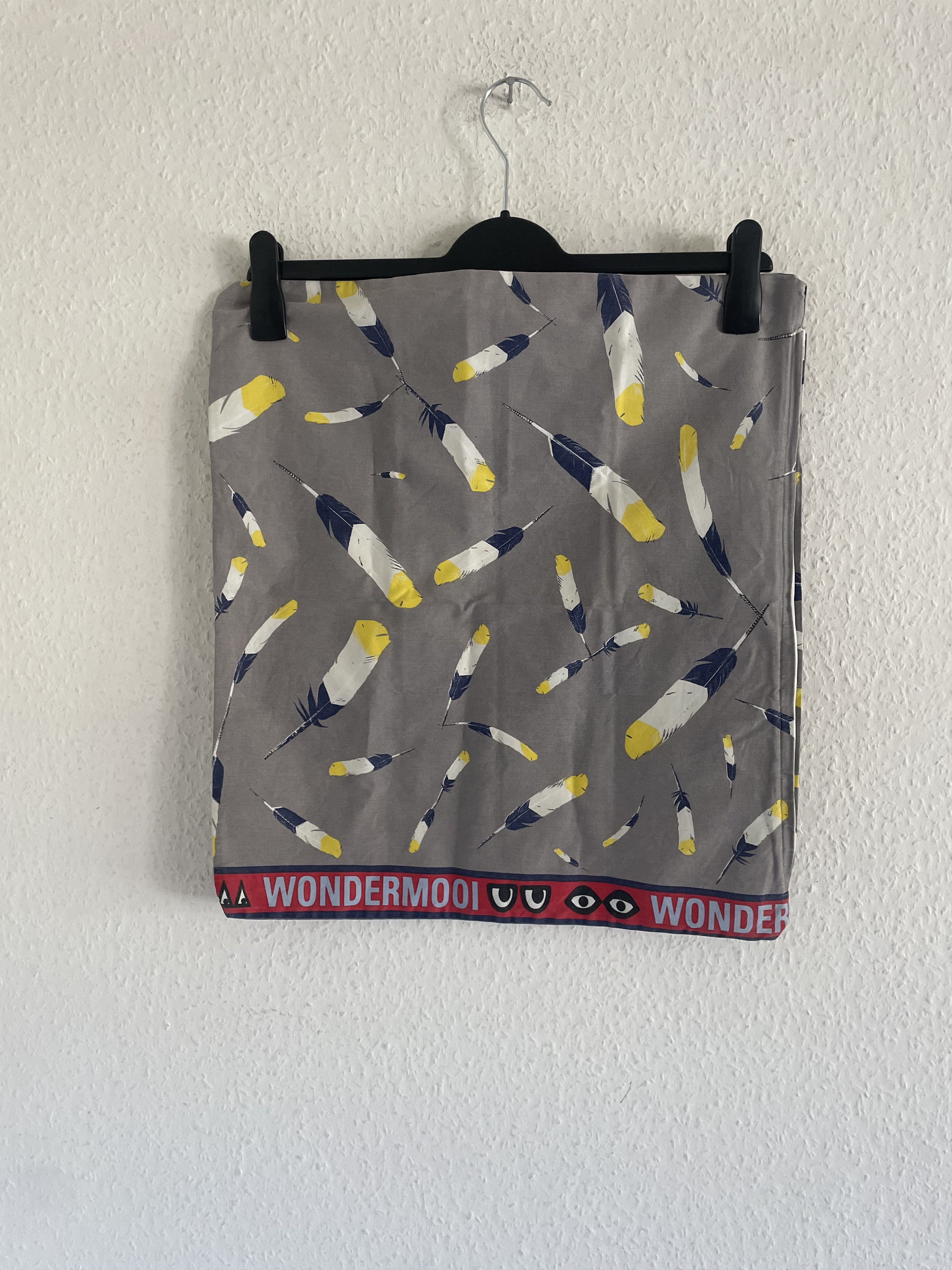 Ikea × Walter Van Beirendonck Glödande Feather Print Cushion Cover Size ONE SIZE - 2 Thumbnail