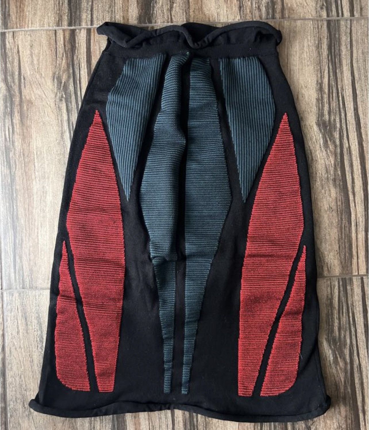 Louis Vuitton Louis Vuitton knitted skirt Size 30" / US 8 / IT 44 - 2 Thumbnail