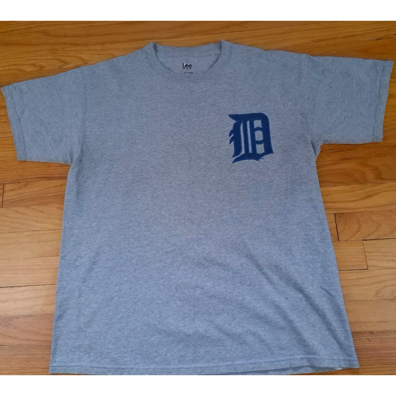 Lee Lee Detroit Tigers T-Shirt L Unisex Adults Gray Short Sleeve Sports 2006 Ivan Pudge Rodriguez Size US L / EU 52-54 / 3 - 4 Thumbnail