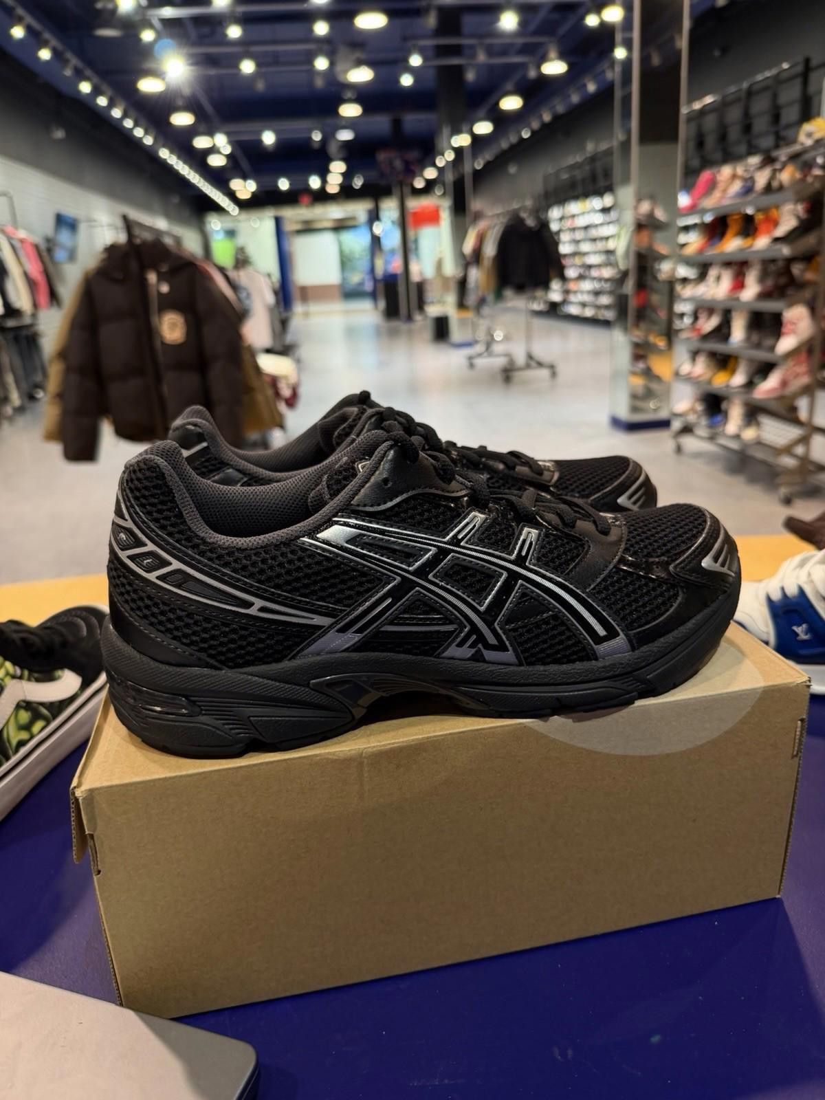 Asics ASICS Gel-1130 Black Pure Silver Men (9.5) 1201A906-001 NEW Size US 9.5 / EU 42-43 - 3 Thumbnail
