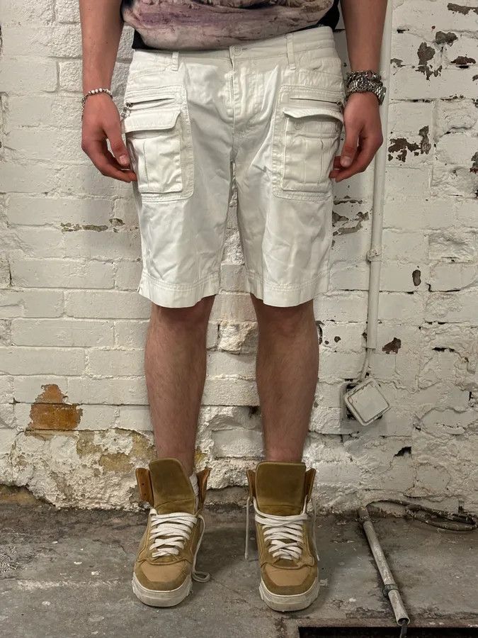Dolce & Gabbana SS2003 Dolce & Gabbana White Creamy Cargo Shorts Size US 32 / EU 48 - 1 Thumbnail