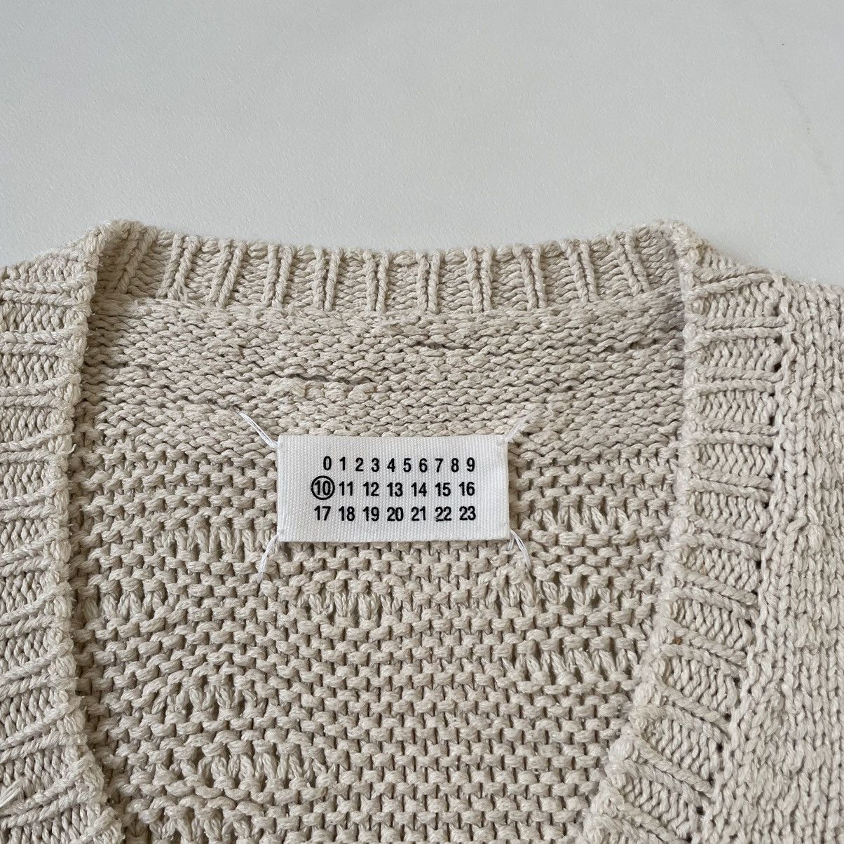 Maison Margiela Sample Textured Cream Cotton V Neck Sweater Size US M / EU 48-50 / 2 - 3 Thumbnail