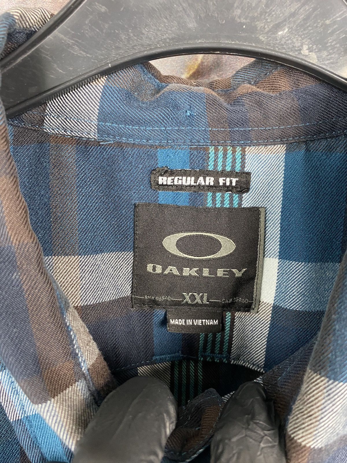 Oakley Men’s Oakley Shirt Button Up Outdoor Size XXL Size US XXL / EU 58 / 5 - 5 Thumbnail