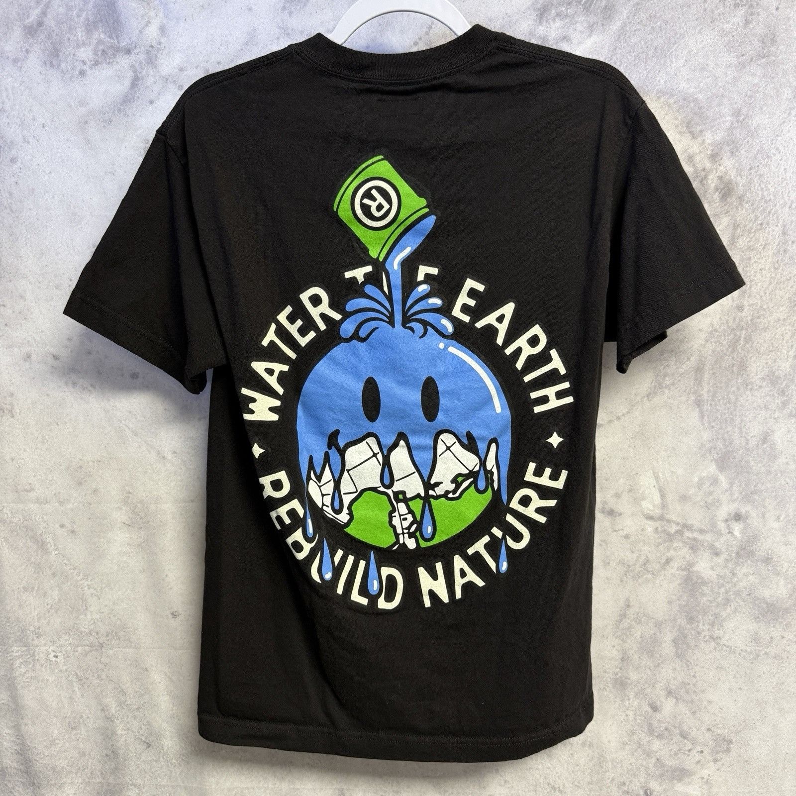 Market Market Smiley Face T Shirt Mens M 18.5x26.5 Black Short Slee Size US M / EU 48-50 / 2 - 1 Thumbnail