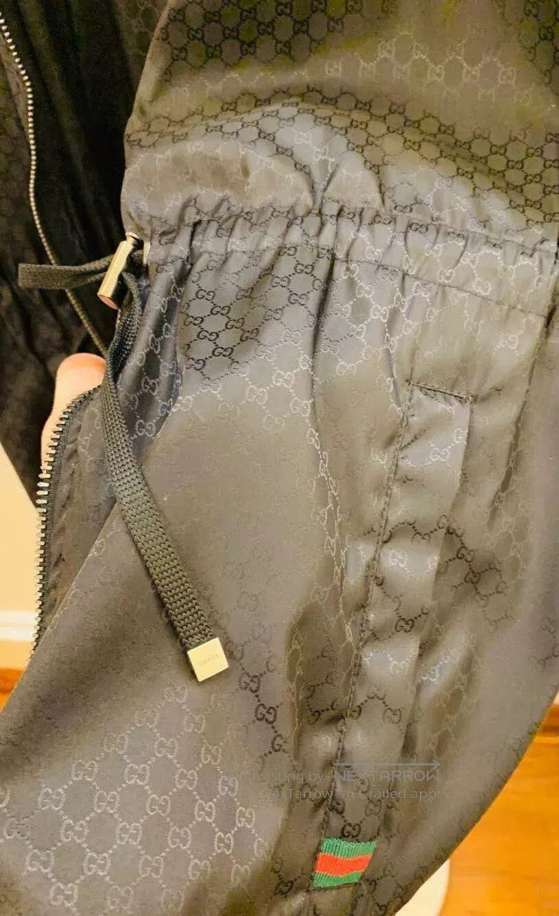 Gucci Gucci Logo Print Women's Jacket. Size S / US 4 / IT 40 - 3 Thumbnail