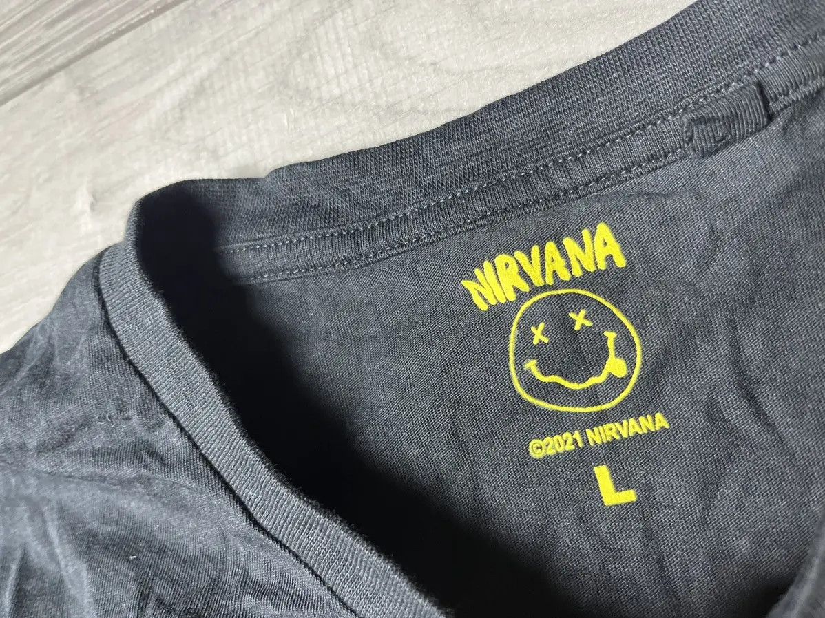 Nirvana Nirvana tshirt rock band tee size Large Size US L / EU 52-54 / 3 - 4 Thumbnail