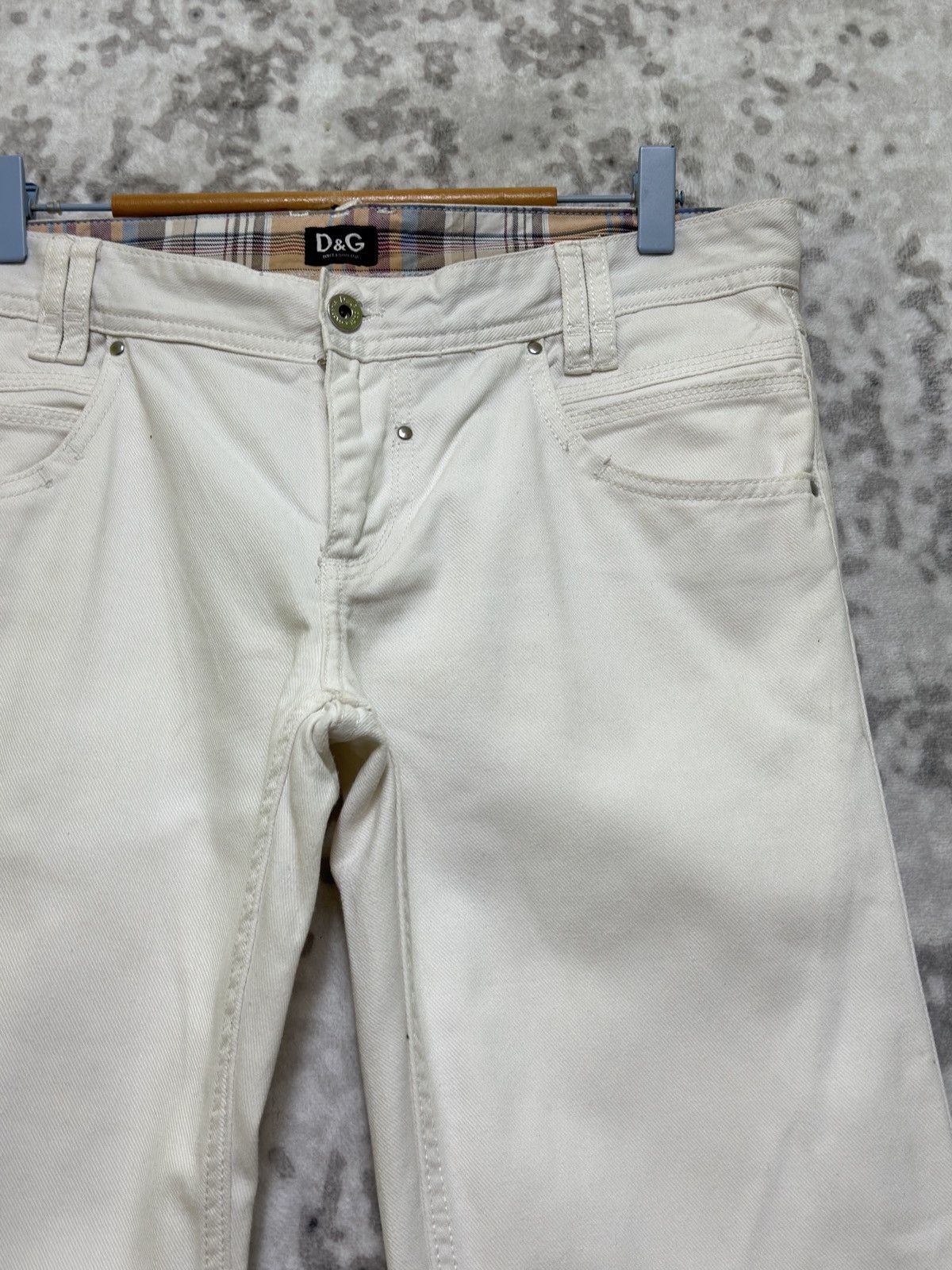 Dolce & Gabbana Vintage Dolce & Gabbana White Straight-Leg Jeans D&G Patch Size US 33 - 5 Thumbnail