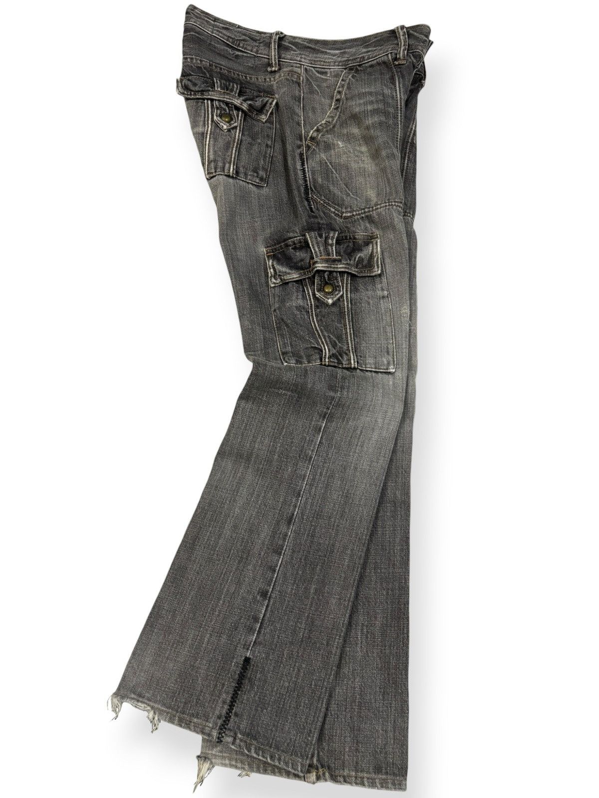 Le Grande Bleu (L.G.B.) Japanese Brand Black Faded Bootcut Distressed Cargo Jeans Size US 31 - 3 Thumbnail
