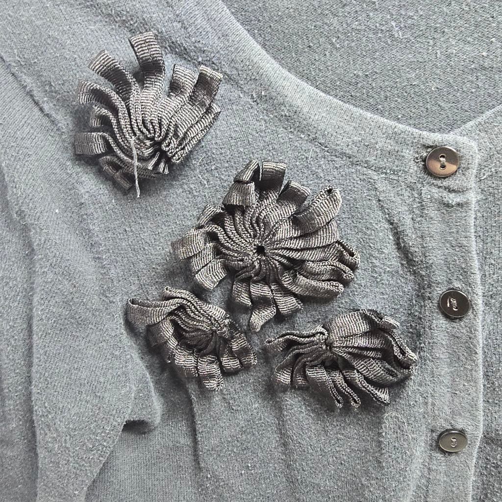 Merona Women's MERONA Black Cardigan with Floral Applique Size S Size S / US 4 / IT 40 - 2 Thumbnail