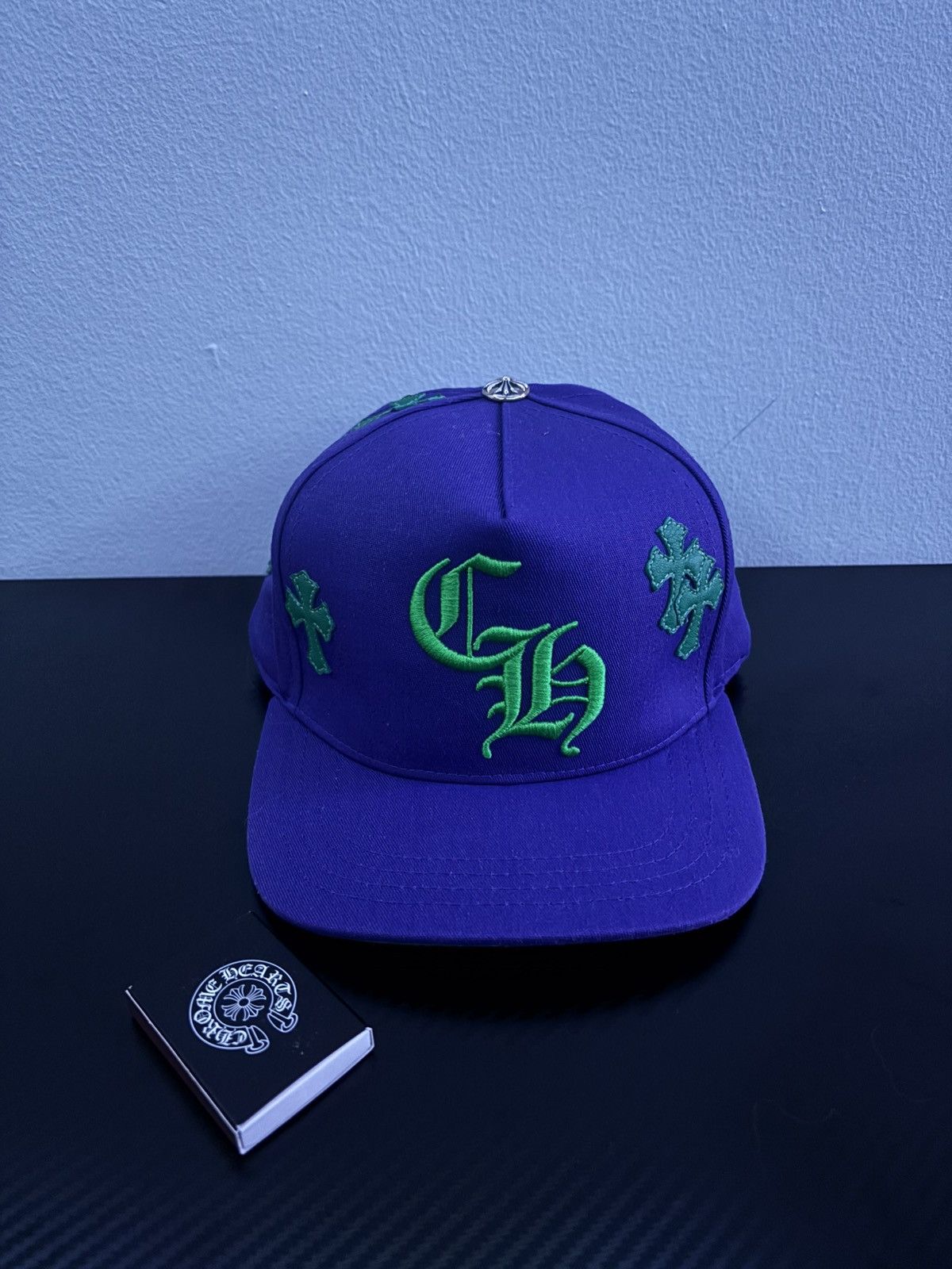 CHROME HEARTS CROSS PATCH TRUCKER HAT PURPLE/GREEN