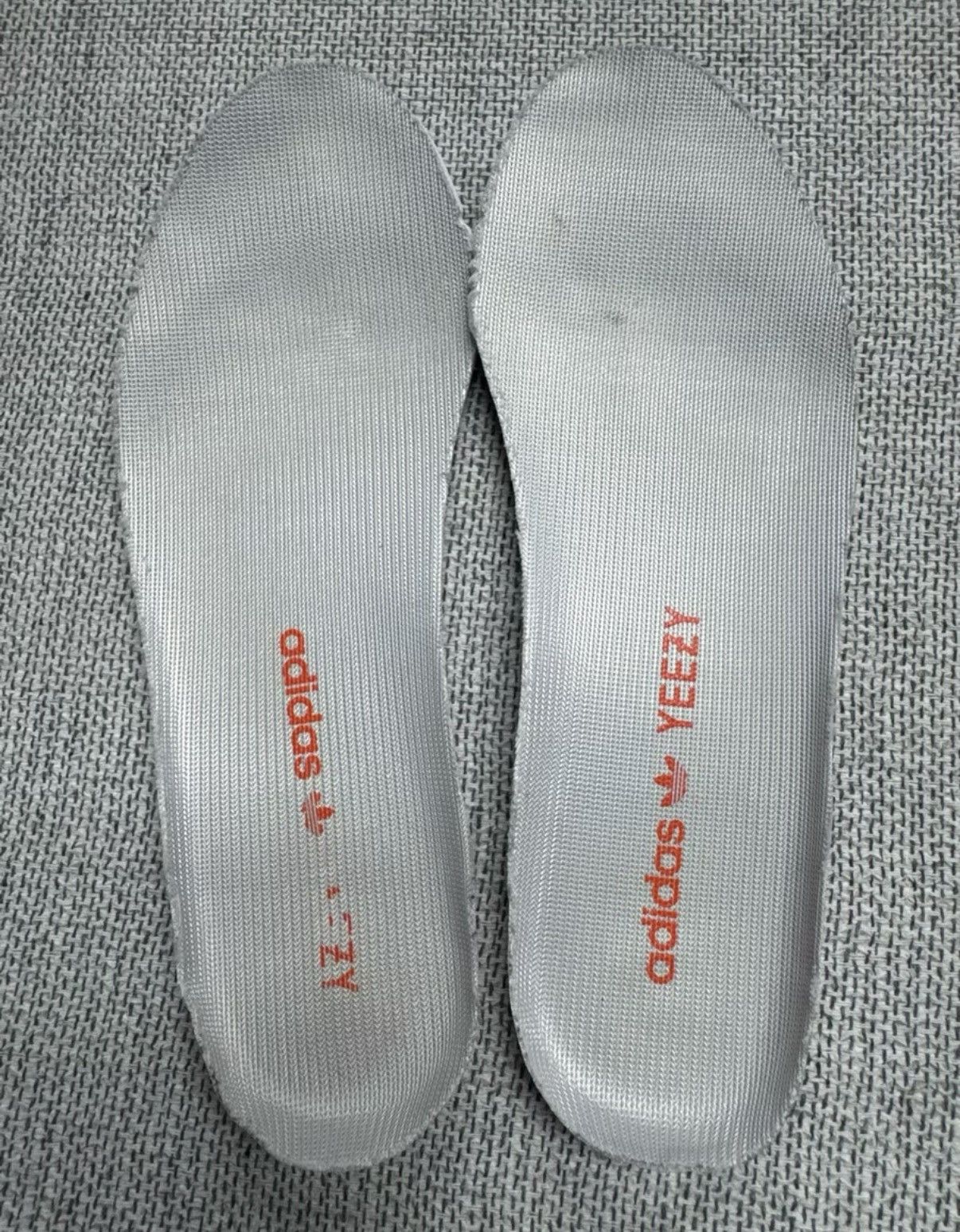 Adidas Adidas Yeezy 350 Tail Light, EU Exclusive K37 Size US 6 / IT 36 - 3 Thumbnail