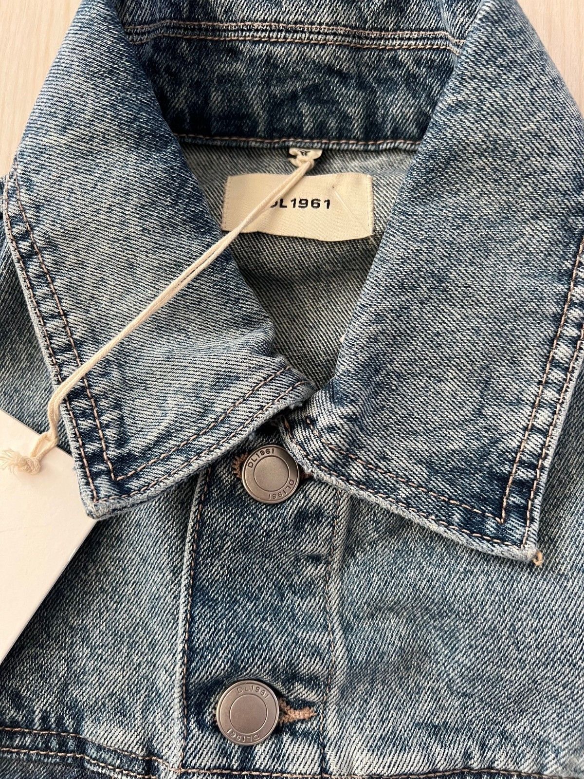 DL1961 DL1961 Jodie Denim Jean Jacket Salt Lake (Vintage) ( XS ) Size XS / US 0-2 / IT 36-38 - 4 Thumbnail