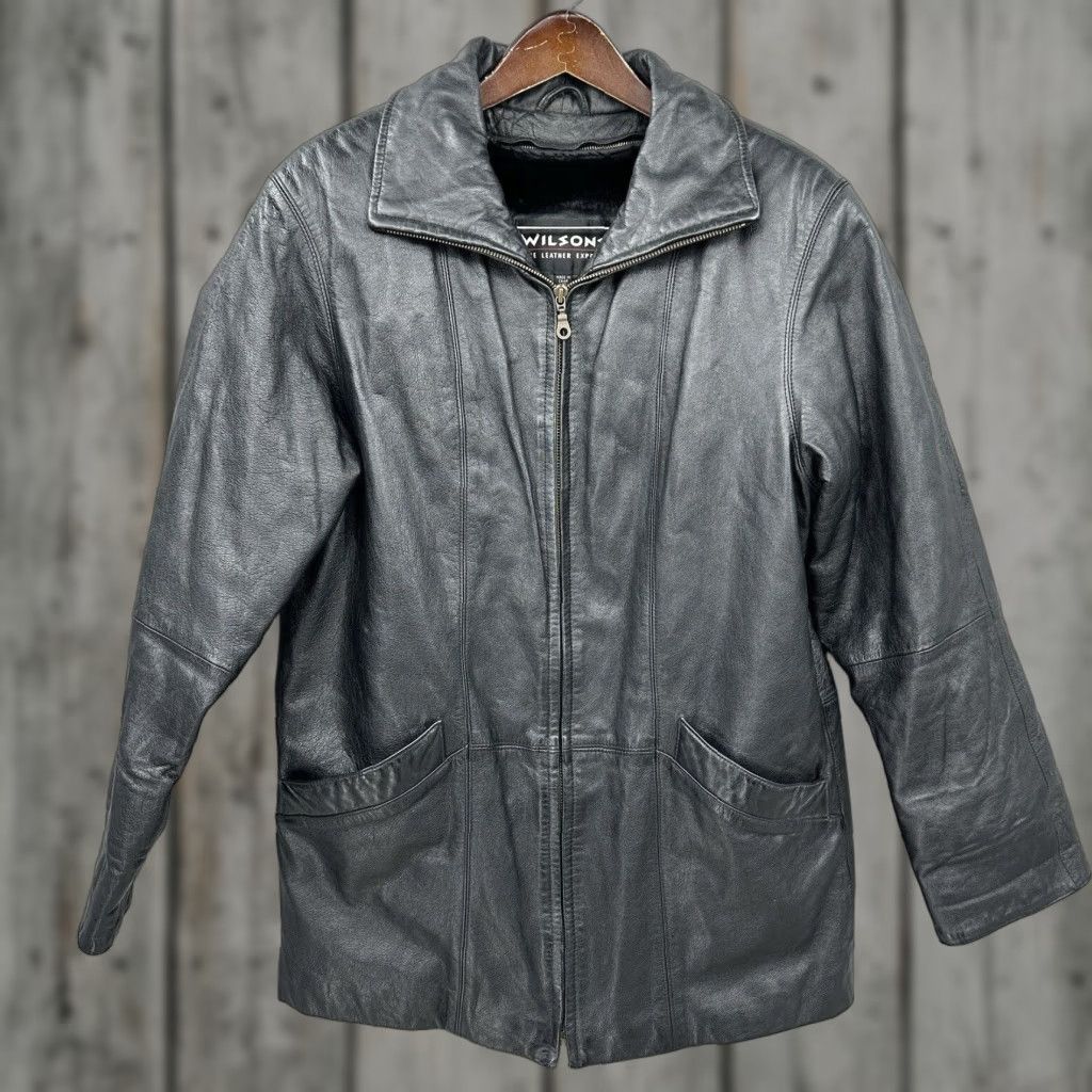 Vintage VINTAGE Wilsons Leather Jacket Womens XS Zip in Liner y2k Black Moto 90s Leather Jacket Womens XS Zip Lined Fur Trim Black 80s 90s Motorcycle Mens? Size XS / US 0-2 / IT 36-38 - 1 Thumbnail