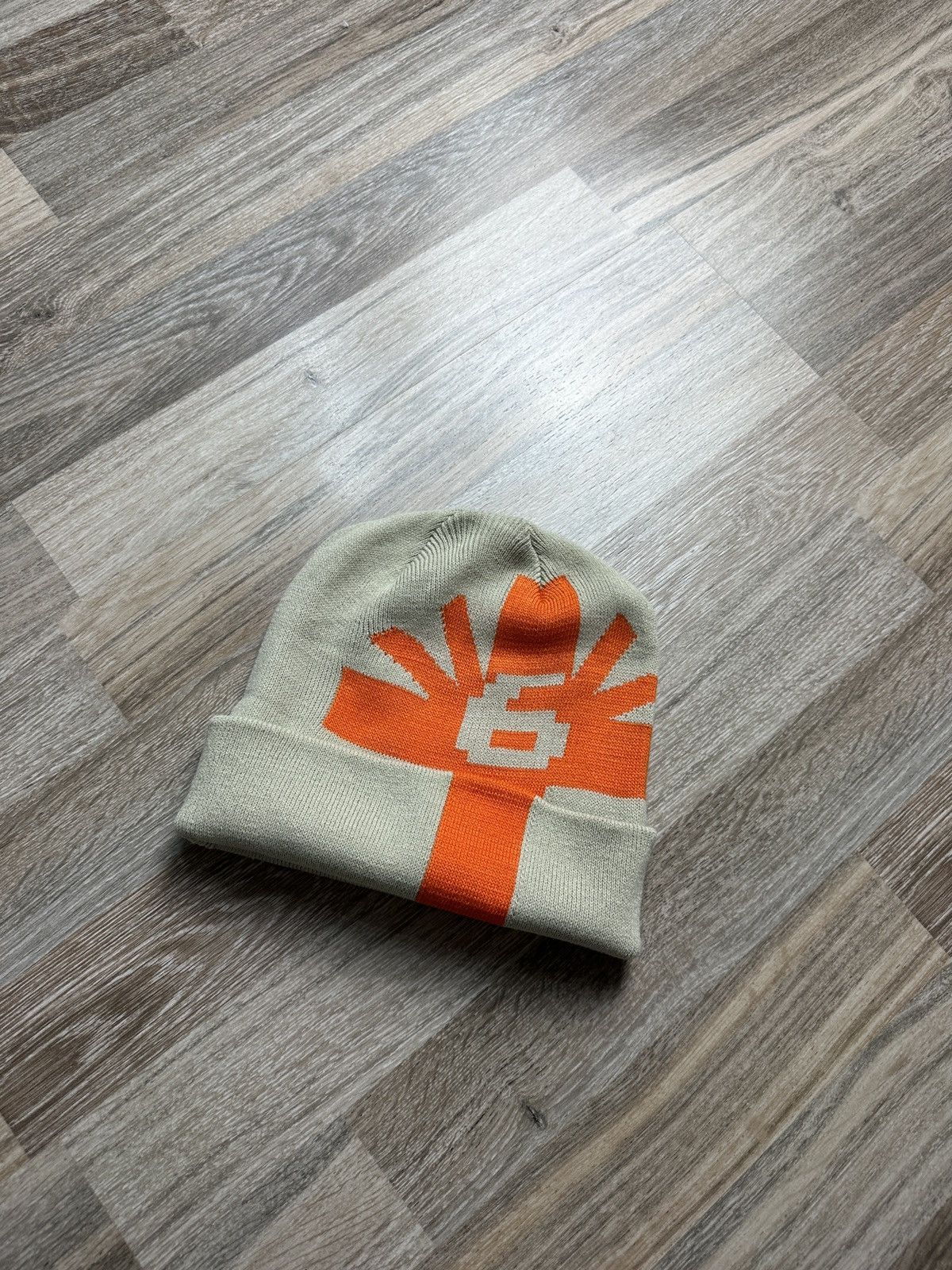 Vertabrae Verteable x 6pm Sixpm Beanie Cap Hat Size ONE SIZE - 3 Thumbnail