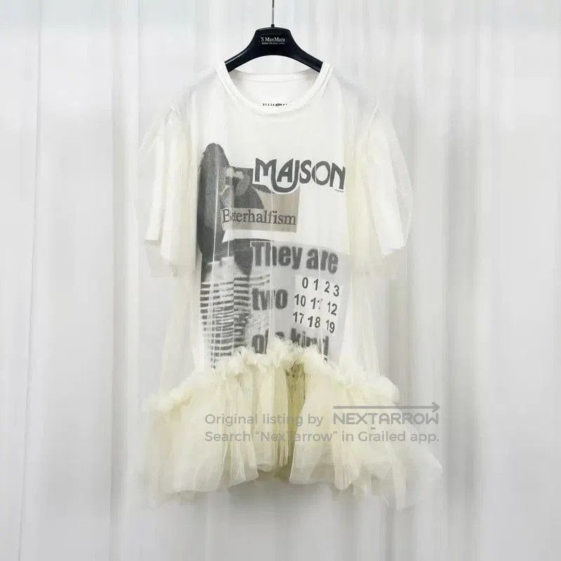 Maison Margiela Maison Margiela Summer Cream Logo T-Shirt . Size XS / US 0-2 / IT 36-38 - 1 Thumbnail