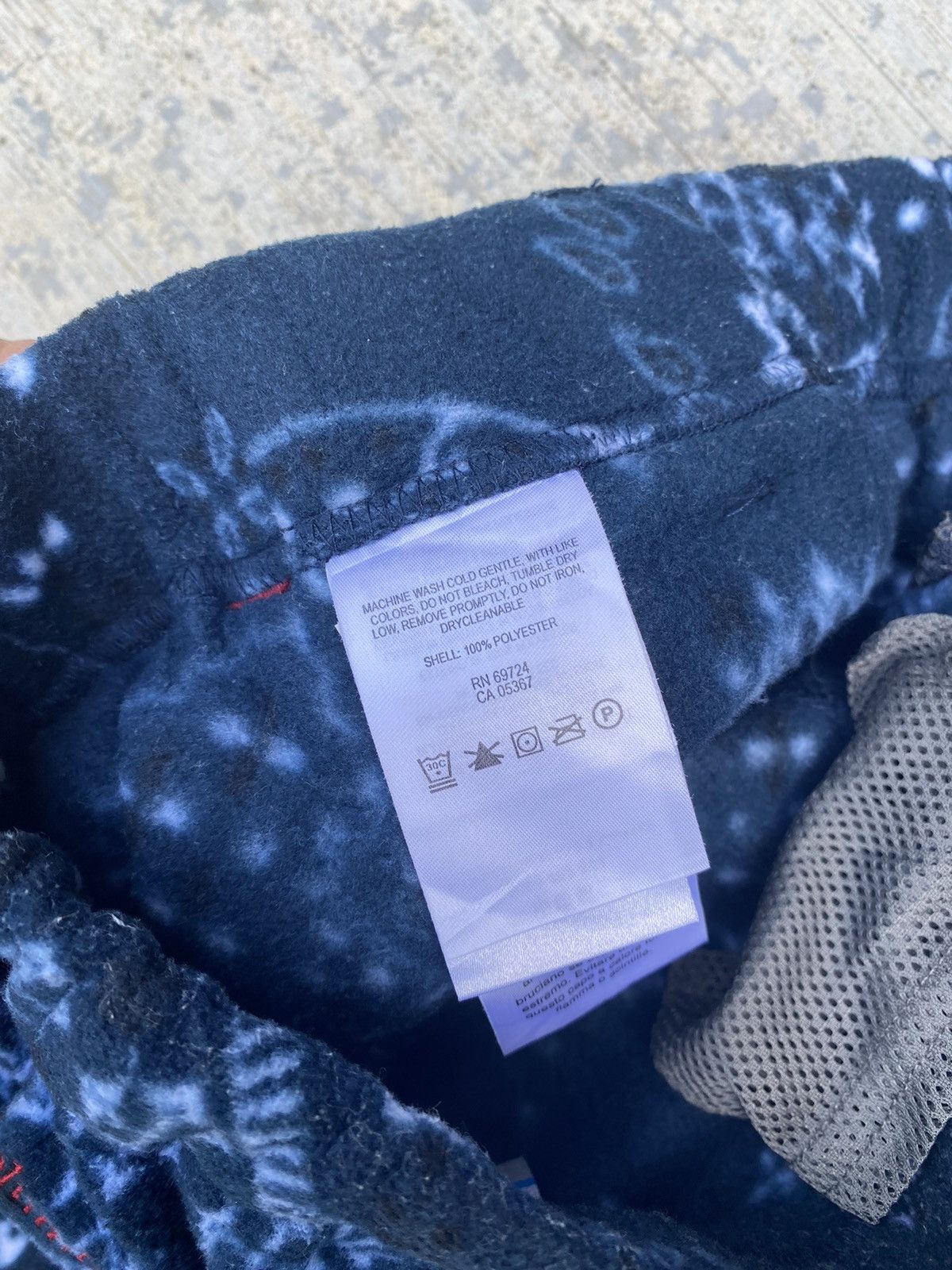 Columbia Columbia fleece shorts Size US 29 - 9 Thumbnail