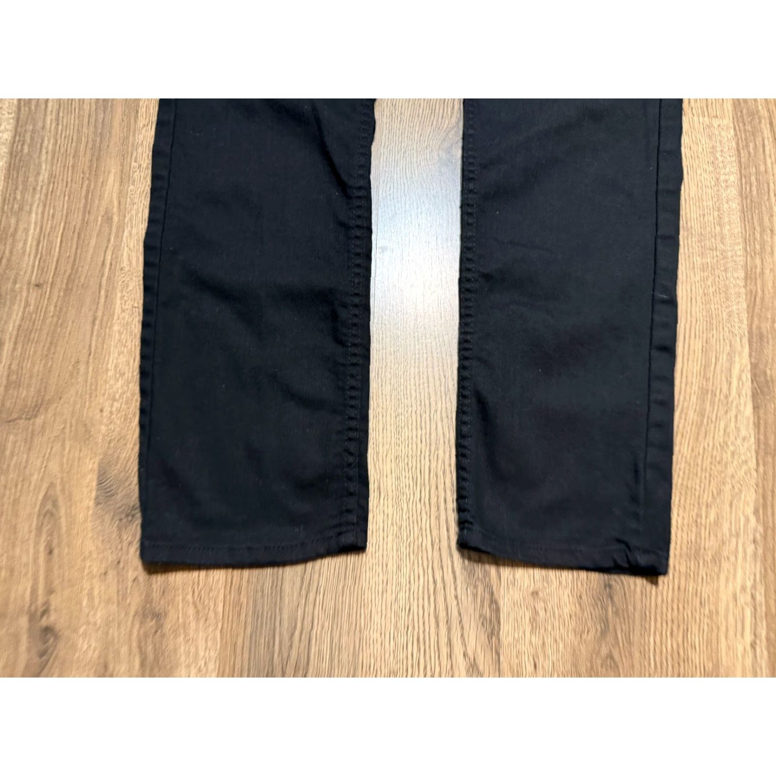 Levi's VINTAGE Levi's 502 Jeans Women's Size 14 Black Taper Low Rise Regular 5-Pocket Mens Womens Girls? Size 36" / US 14 / IT 50 - 3 Thumbnail