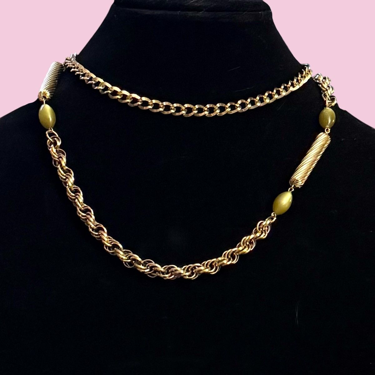 Vintage Vintage Sarah Coventry Golden Avocado necklace/bracelet set Size ONE SIZE - 2 Thumbnail