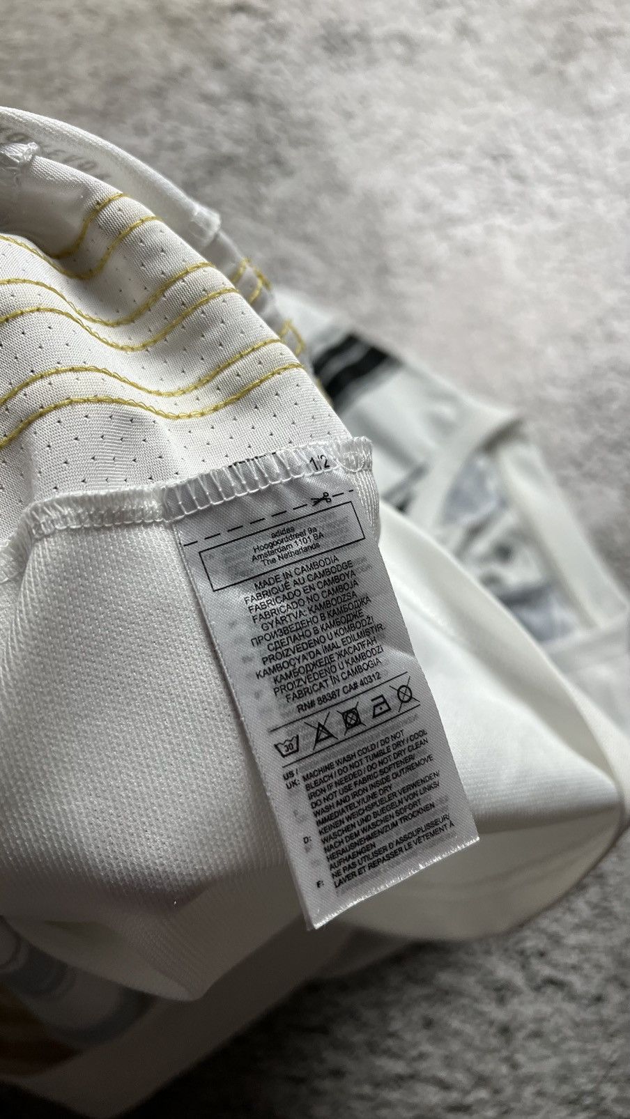 Adidas 2020-2021 FC Juventus italy 🇮🇹 adidas jersey jeep Size US L / EU 52-54 / 3 - 6 Thumbnail