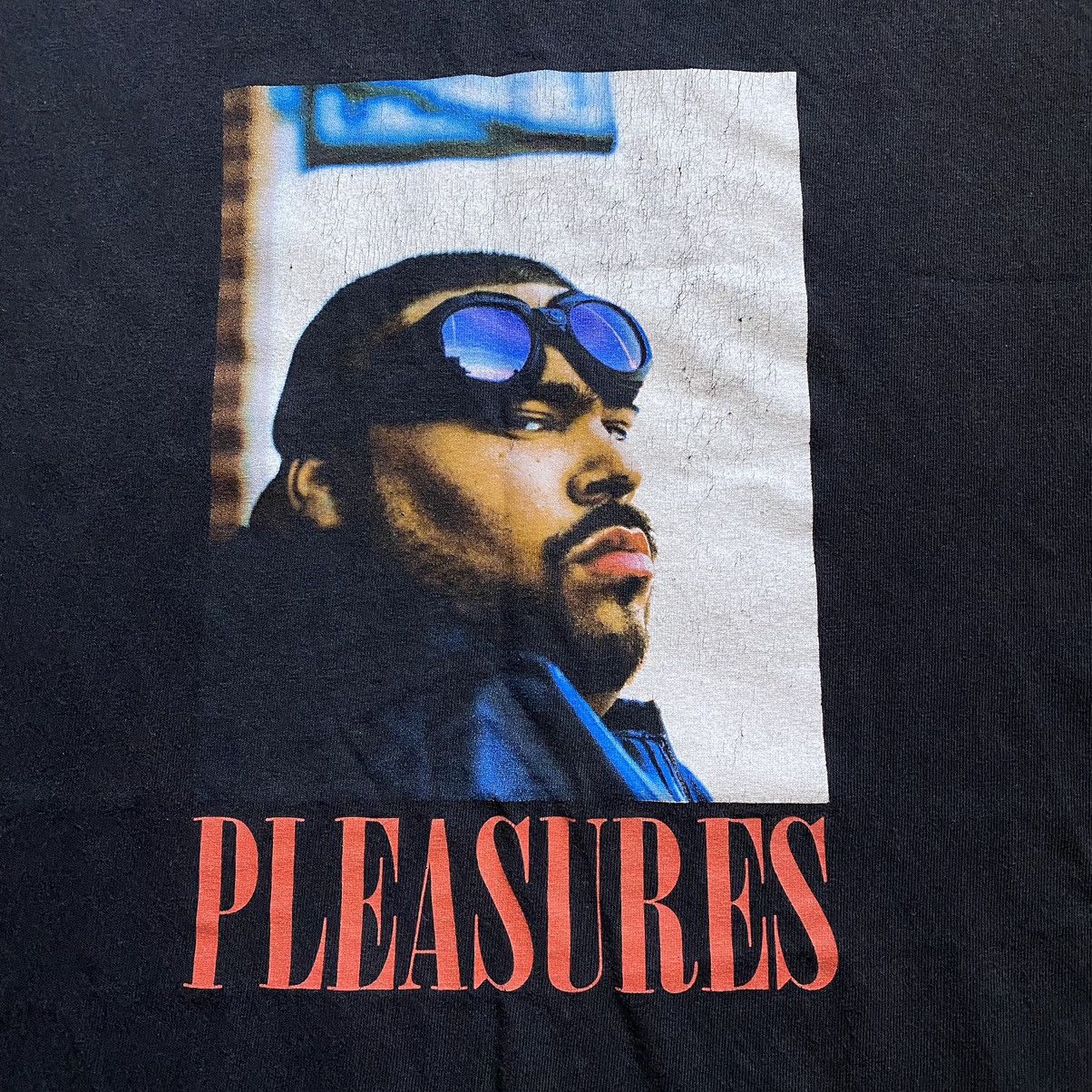 Pleasures PLEASURES RIP BIG PUN PRINT FADED T SHIRT Size US XL / EU 56 / 4 - 2 Thumbnail