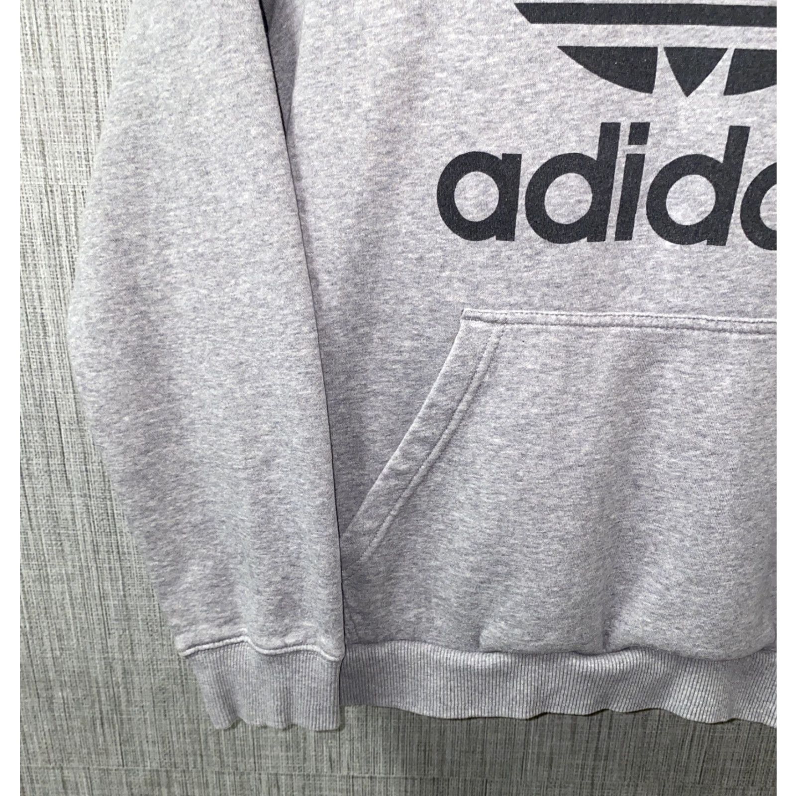 Adidas Adidas Hoodie Pullover Mens M Gray Fleece Lined 22.5 In Armpit Size US M / EU 48-50 / 2 - 4 Thumbnail