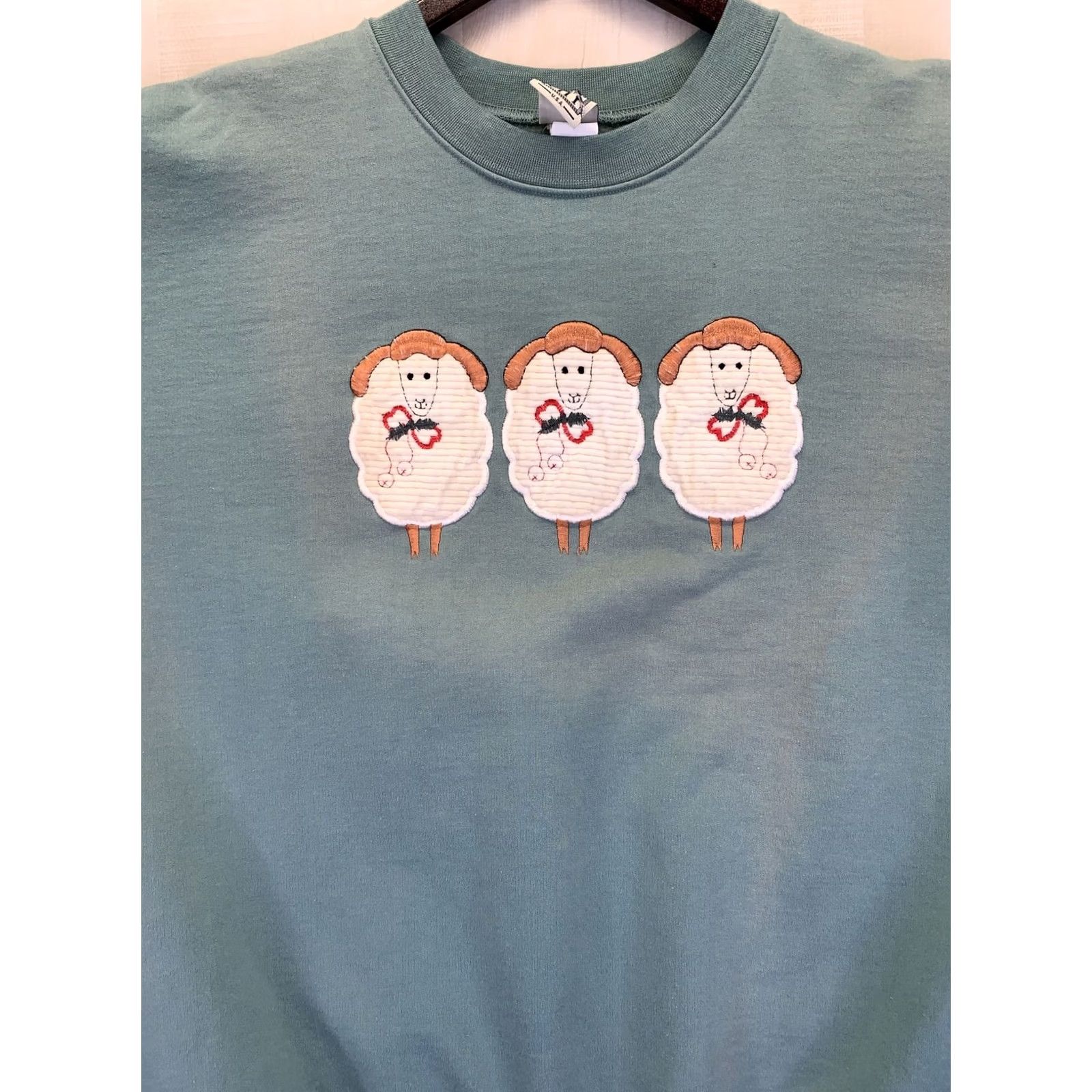 Vintage VINTAGE Viva City USA Womens Blue Green Holiday Sheep Sweatshirt M- Shirt Adult Womens Christmas 1990s Blue Green Holiday Sheep Sweatshirt Size M / US 6-8 / IT 42-44 - 3 Thumbnail
