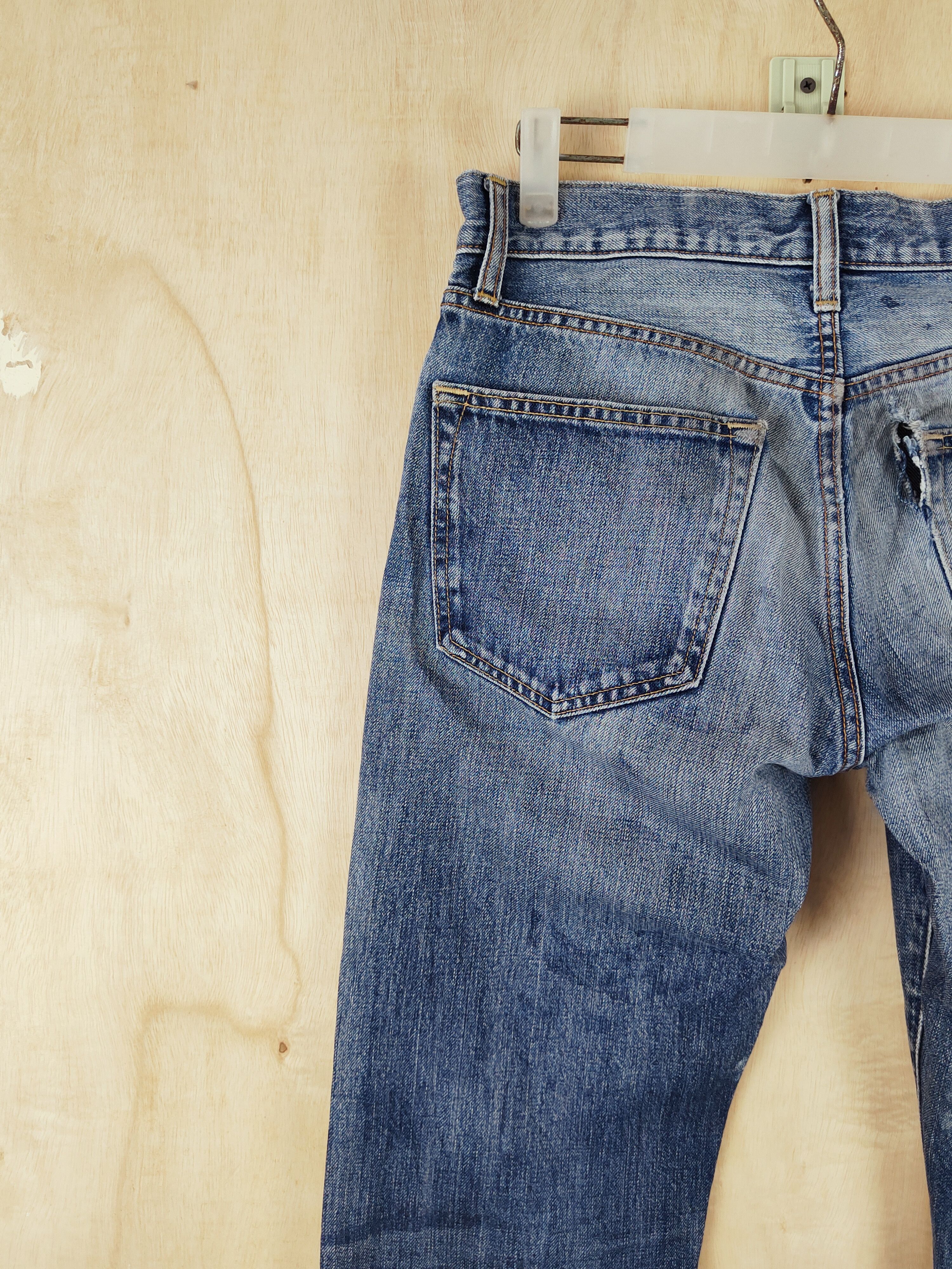 Japanese Brand Uniqlo Blue Faded Distressed Ripped Jeans #S2651 Size US 30 / EU 46 - 8 Thumbnail