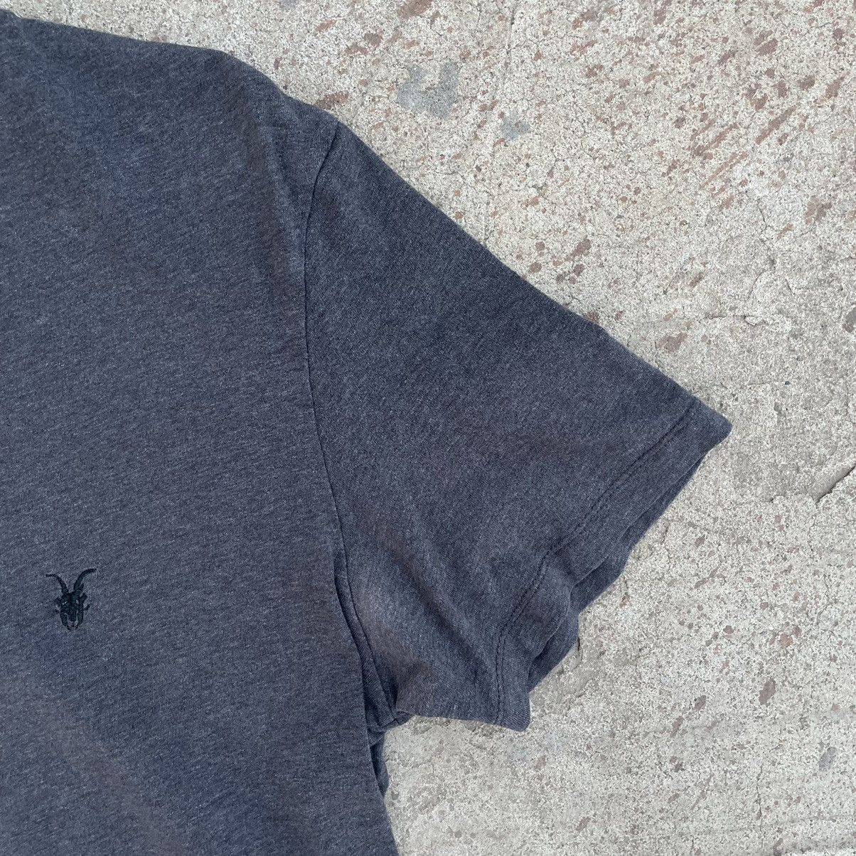 Allsaints × Vintage Vintage Allsaints T-shirts Basic Fit Small Logo Y2K 90s USA Size US M / EU 48-50 / 2 - 3 Thumbnail