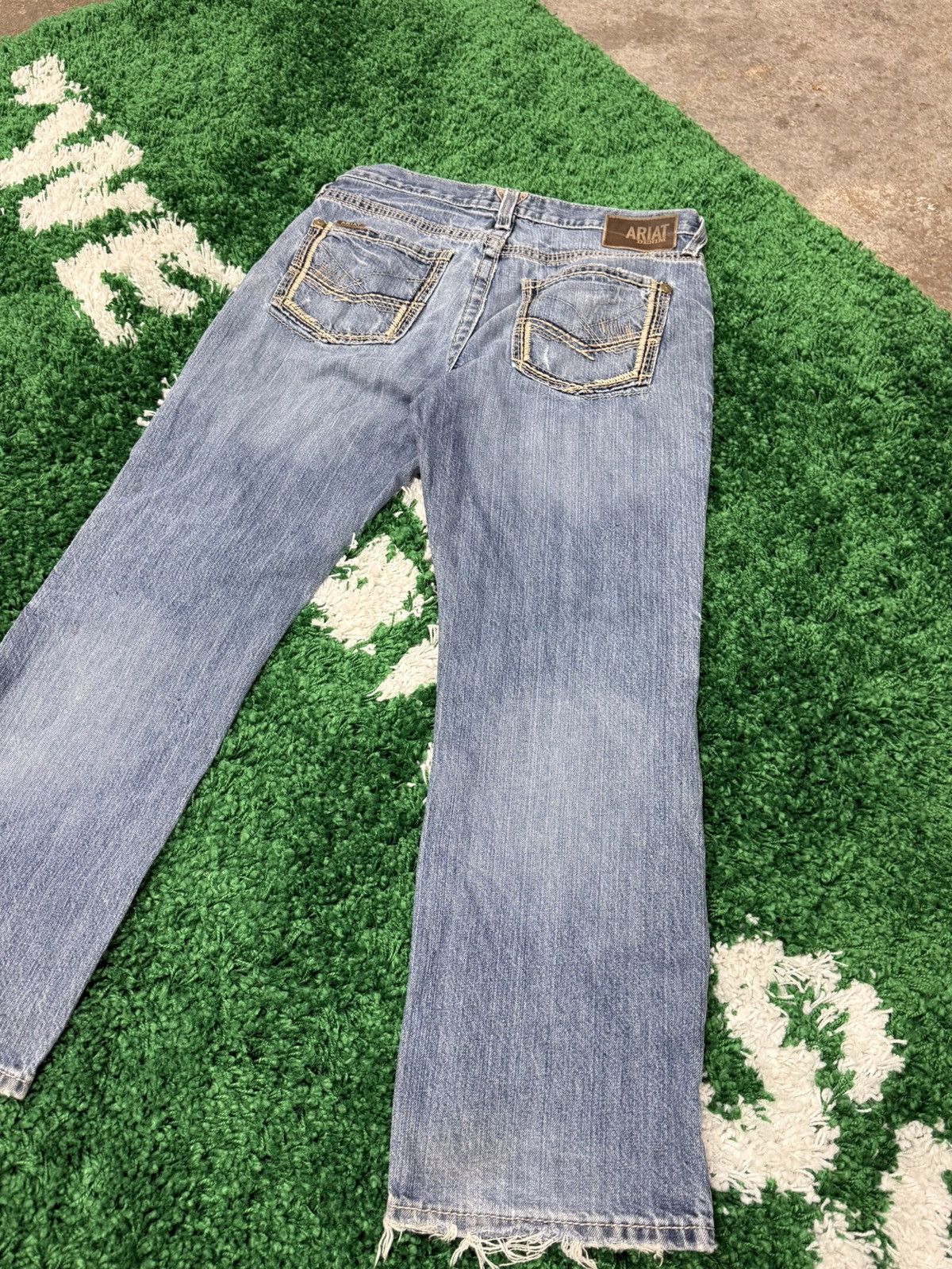 Ariat Ariat Straight Leg Contrast Stitch Denim Jeans 33 x 30 Size US 33 - 2 Thumbnail