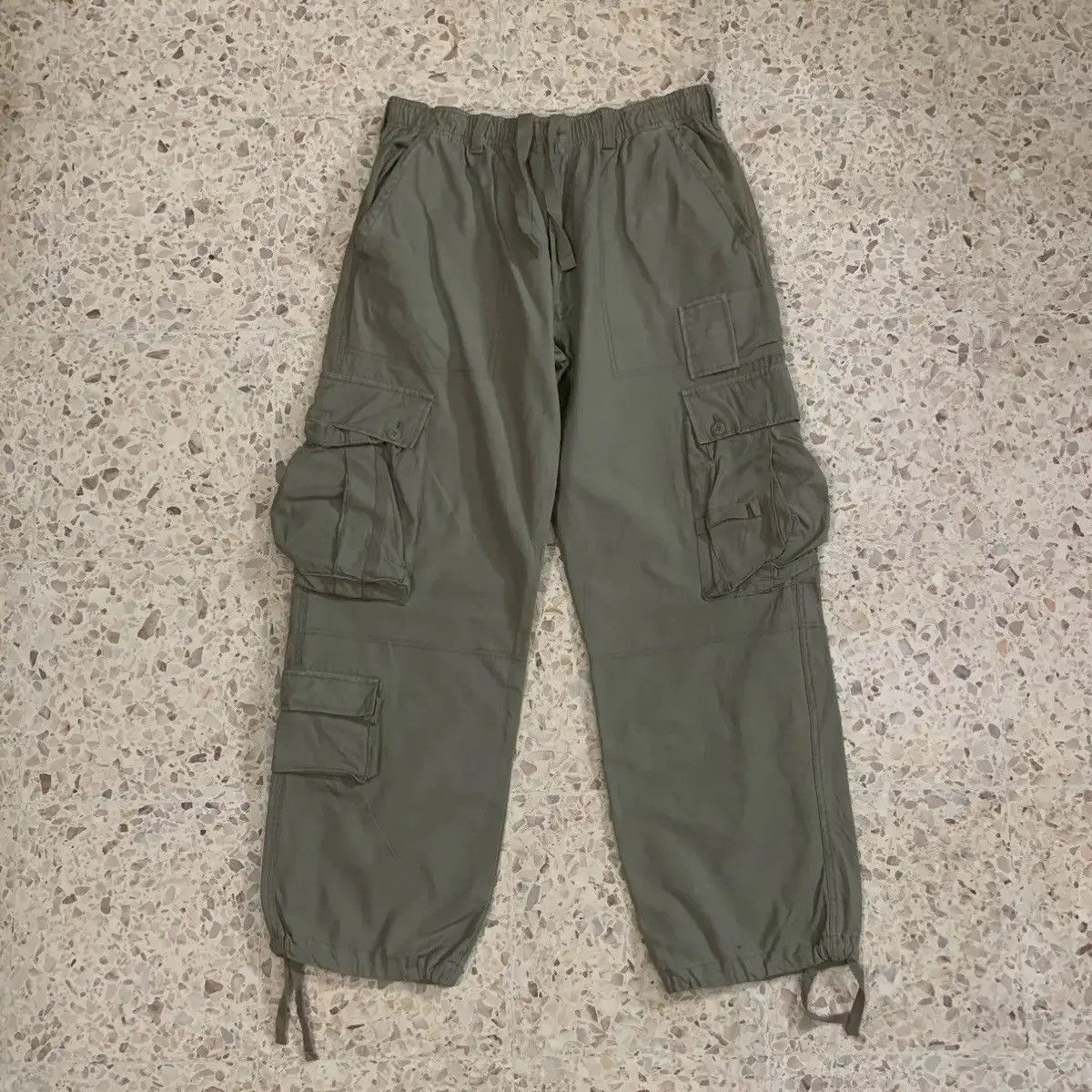 Japanese Brand Japanese Multipocket Spring Waist Big Pocket Trousers Cargo Size US 34 / EU 50 - 1 Thumbnail