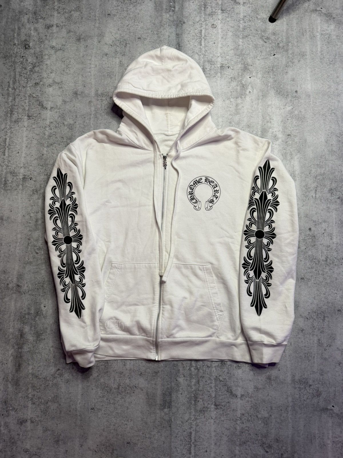 Chrome Hearts Chrome Hearts White Floral Horseshoe Zip up Size US L / EU 52-54 / 3 - 1 Thumbnail