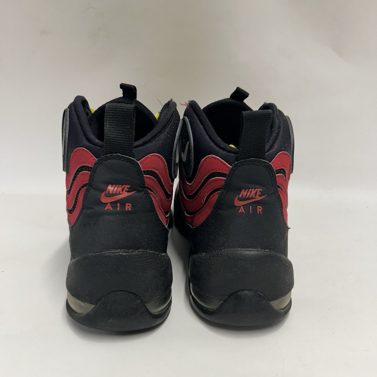 Nike Nike Air Bakin Retro OG "Red Yellow/Tim Hardaway" Size US 11.5 / EU 44-45 - 5 Thumbnail