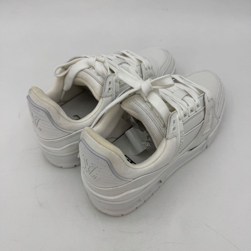 Louis Vuitton Louis Vuitton White Trainer Sneakers for Women -2505 Size US 8 / IT 38 - 6 Thumbnail