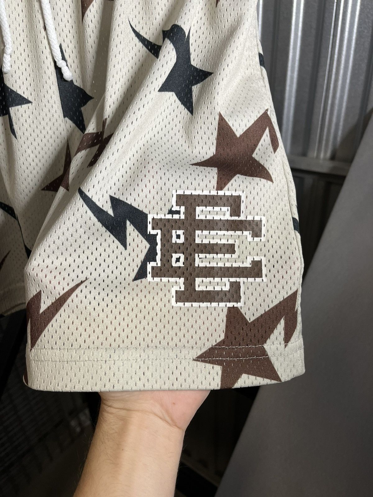 Eric Emanuel Eric Emanuel x Bape Logo Short RARE Size US 30 / EU 46 - 2 Thumbnail