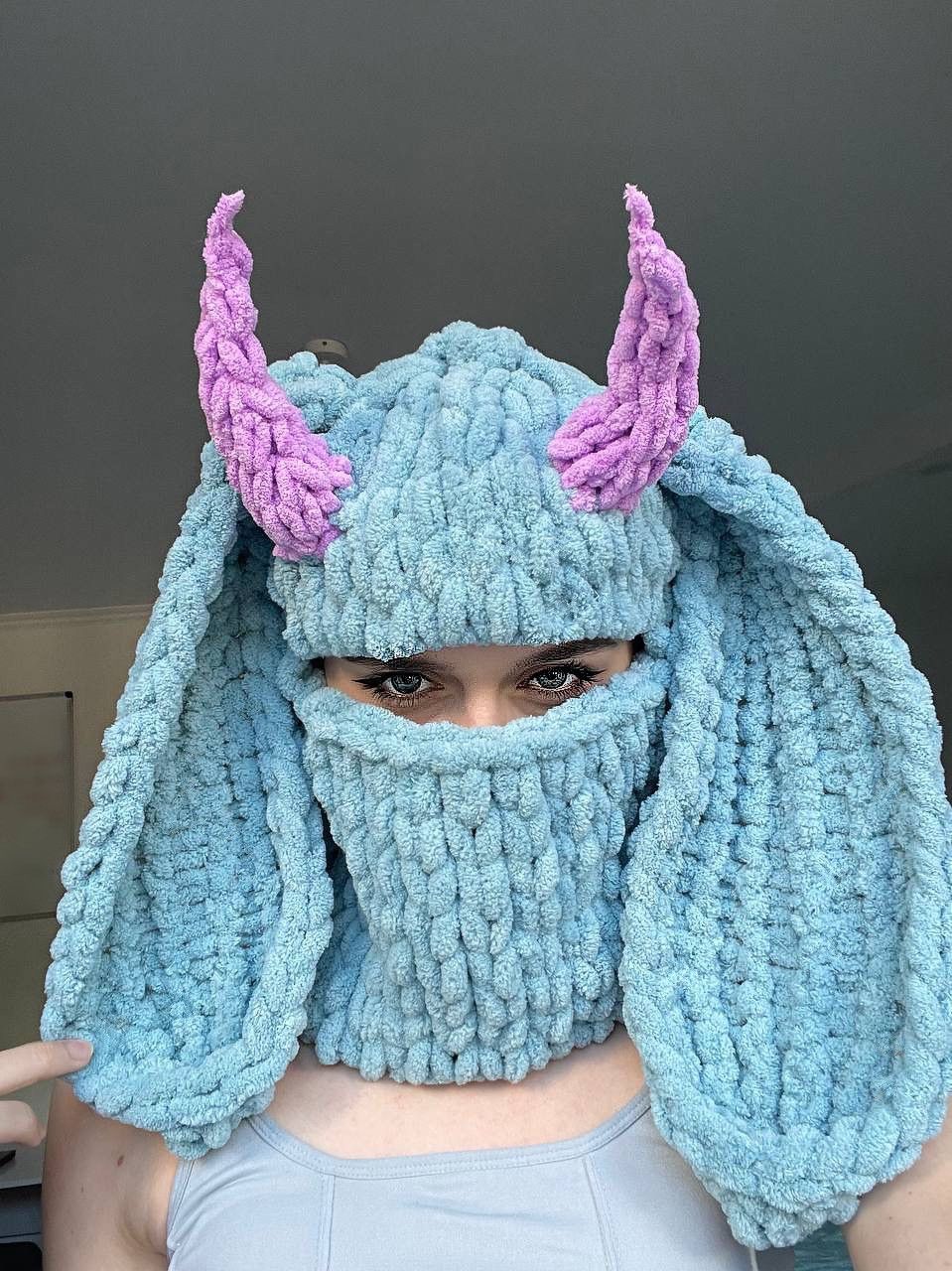 Handmade Handmade knitted balaclava/ski mask demon bunny Size ONE SIZE - 2 Thumbnail