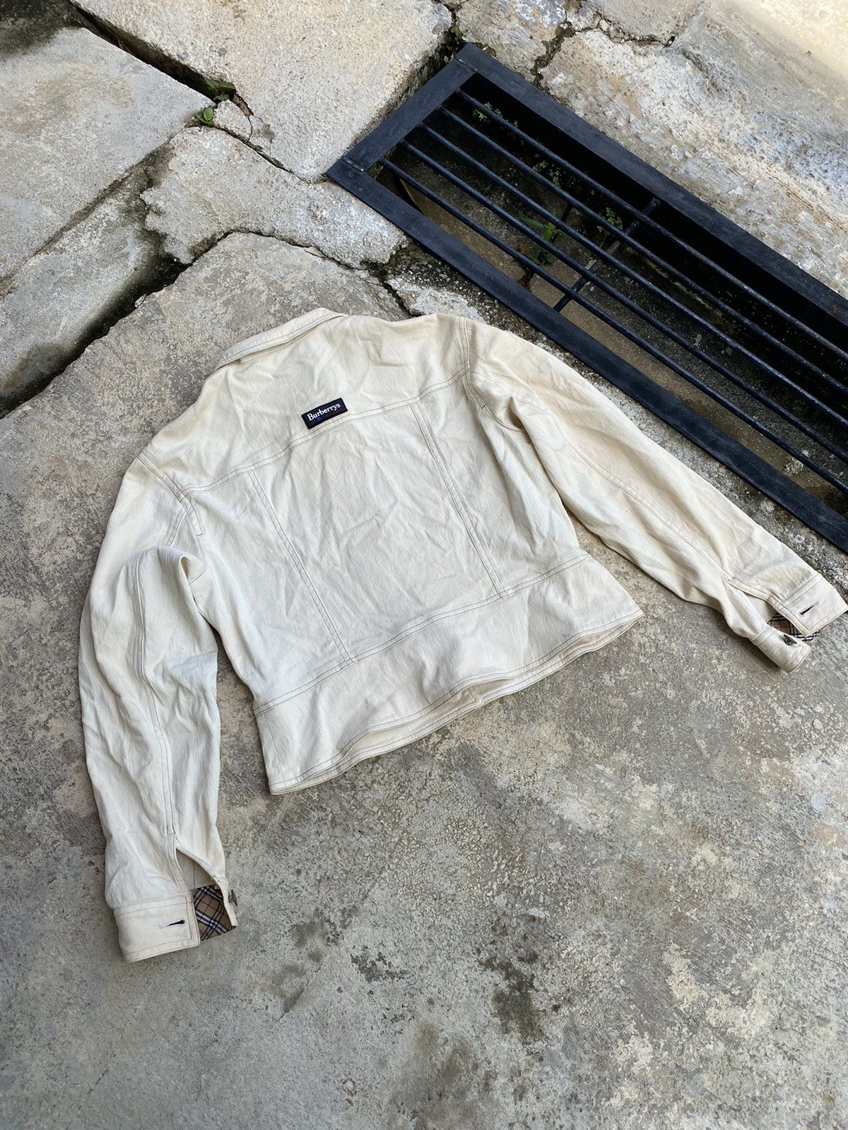 Burberry 🔥 Rare 🔥 Vintage Burberrys Button Jacket Size M / US 6-8 / IT 42-44 - 8 Thumbnail