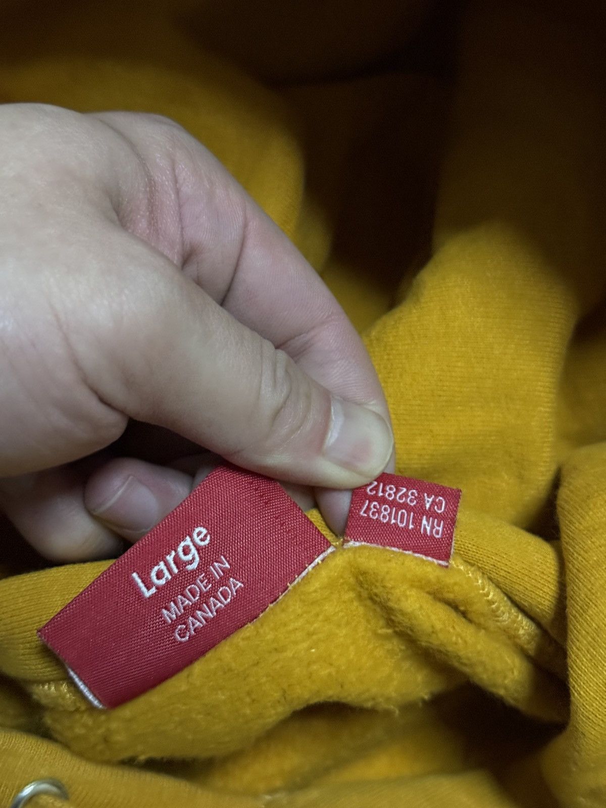 Supreme Supreme fw11 mustard box logo hoodie Size US L / EU 52-54 / 3 - 5 Thumbnail