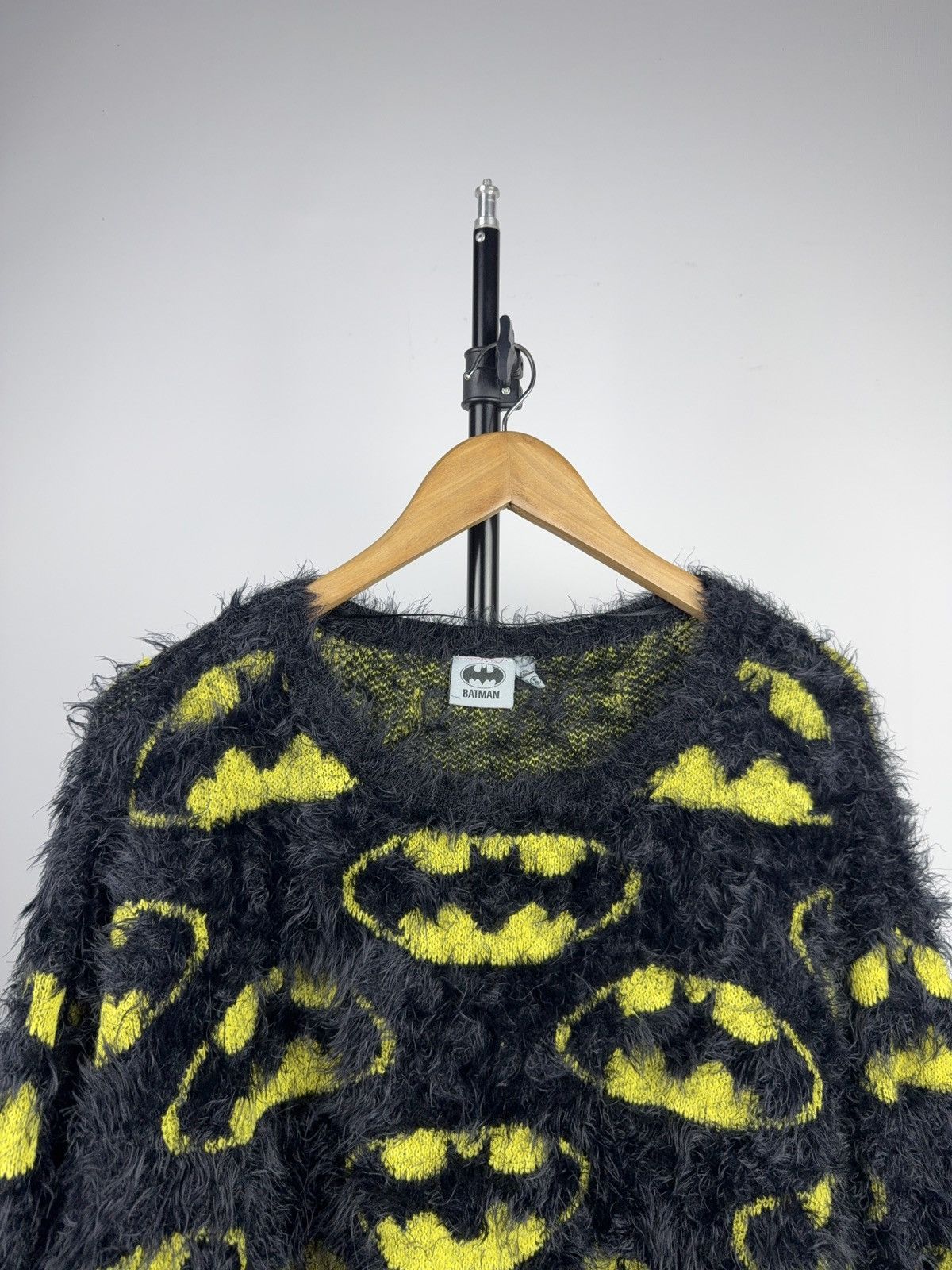 DC Comics Vintage 2013 Batman Fuzzy Knit Shaggy Sweater DC Comics Size L / US 10 / IT 46 - 2 Thumbnail