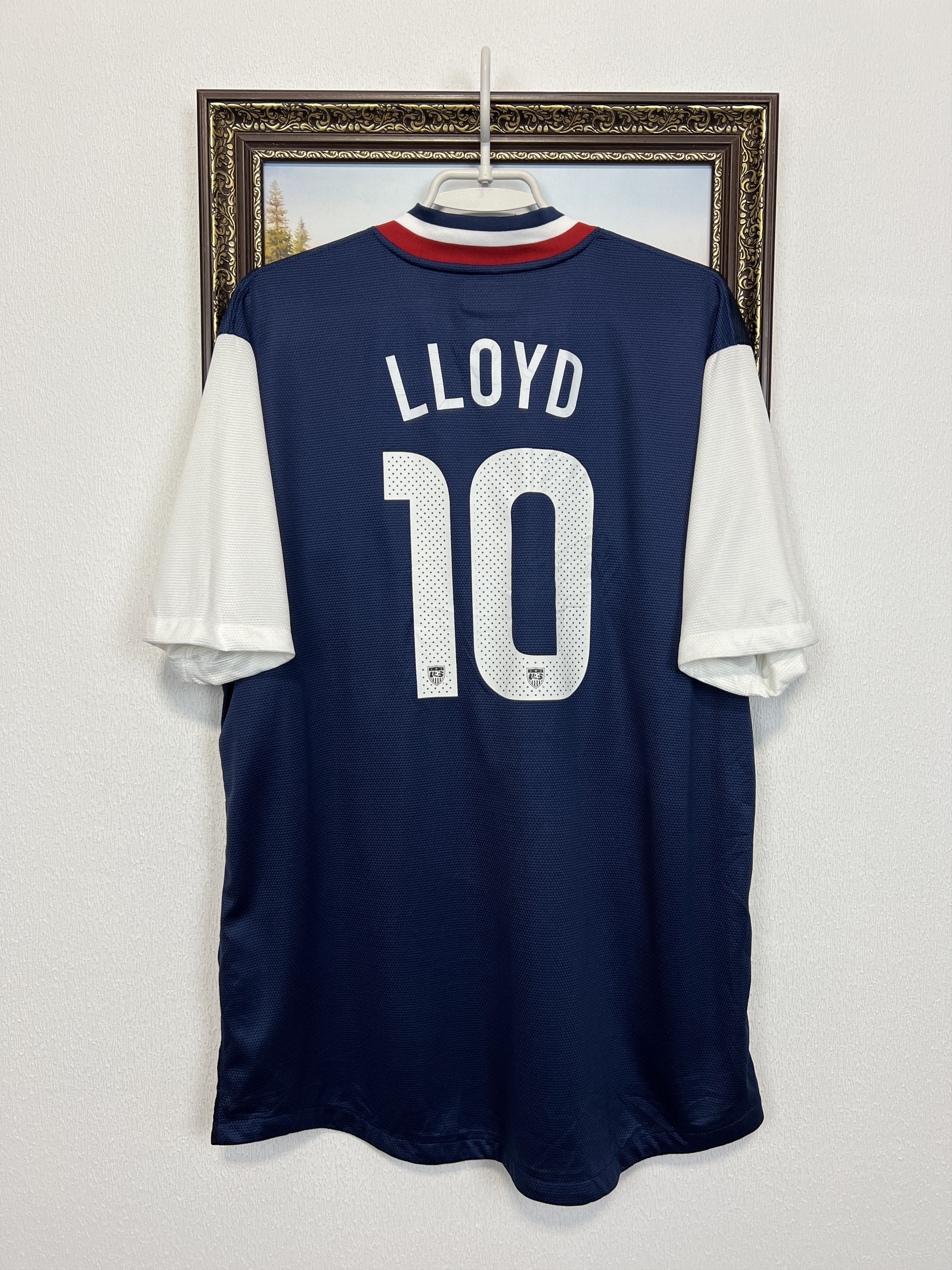 Nike USA Away football shirt 2012 Soccer #10 Lloyd Jersey Trikot Size US XL / EU 56 / 4 - 9 Thumbnail