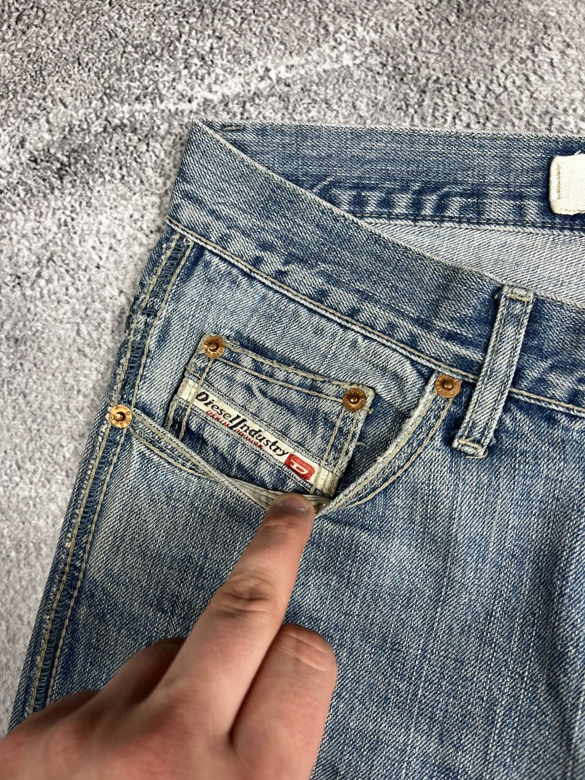 Diesel Diesel denim pants vintage 90s size 34 Size US 34 / EU 50 - 4 Thumbnail